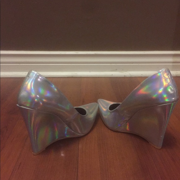 Holographic wedges - Picture 7 of 7